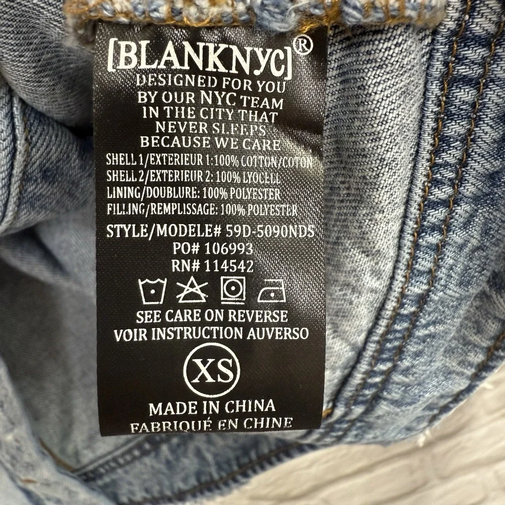 BlankNYC Anthropology Ladies Distressed Denim Blue Jean Jacket Size XS Patchwork